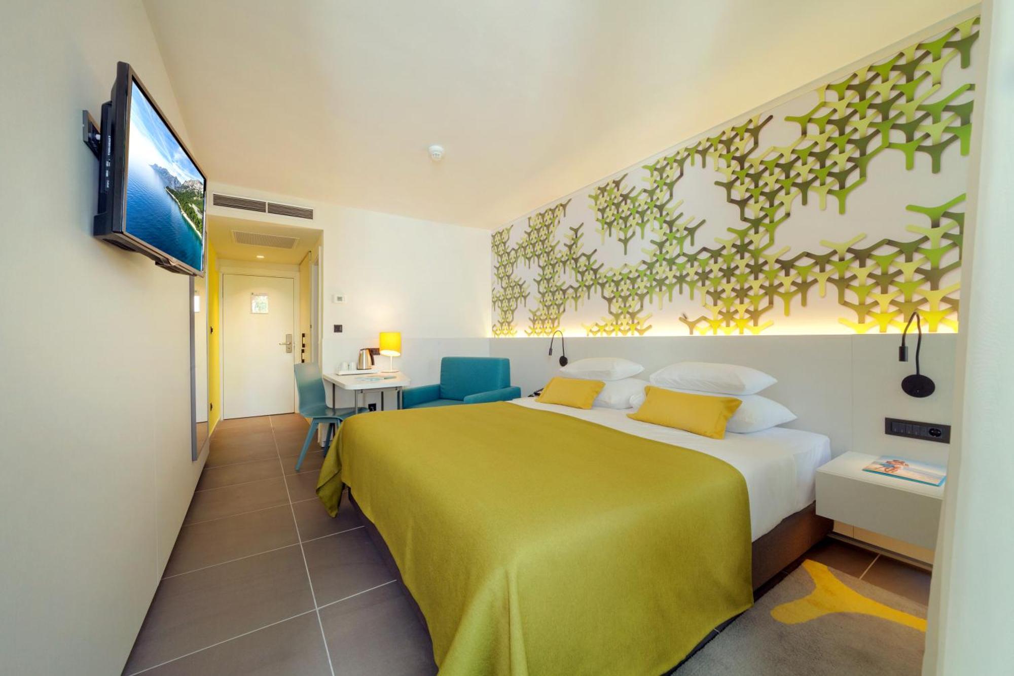 Hotel Bluesun Mala Berulia Brela Zimmer foto